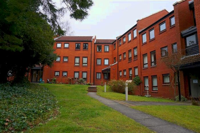 1 Bedroom Flat To Rent In Meadow Road, Harborne, Birmingham, B17