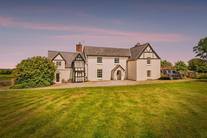 4 Bedroom Farmhouse For Sale In The Fords Farm House, Twyford Lane, Oswestry, SY11
