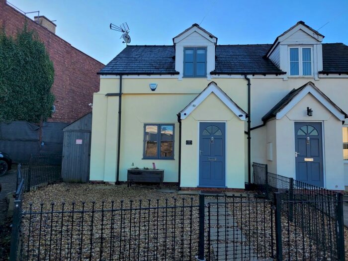 2 Bedroom Semi-Detached House To Rent In Spring Gardens, CH8