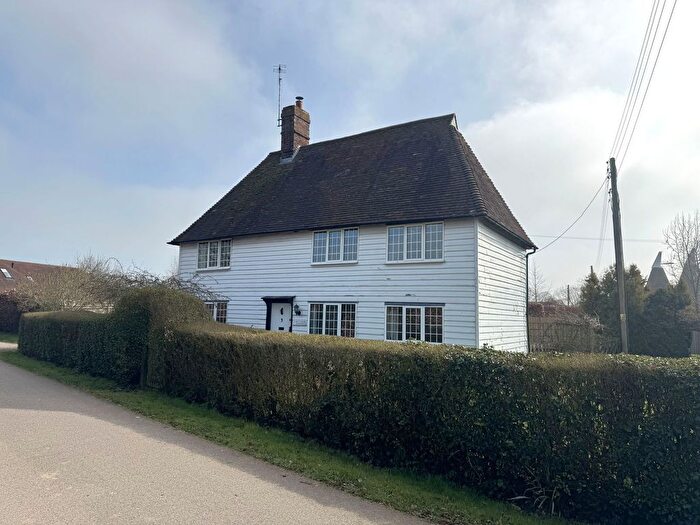2 Bedroom Detached House For Sale In Battle Lane, Marden, Kent, TN12