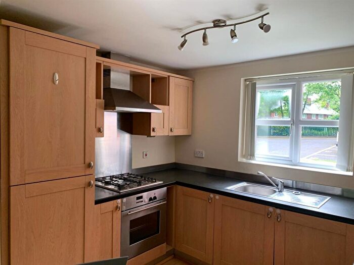 2 Bedroom Apartment To Rent In Greenwood Road, Wythenshawe, M22