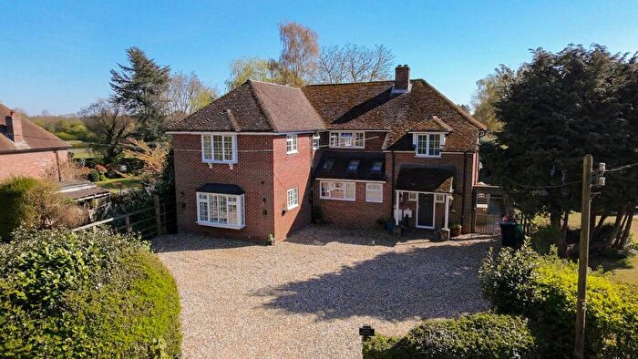 5 Bedroom Detached House For Sale In East Lane, Chieveley, Newbury, RG20