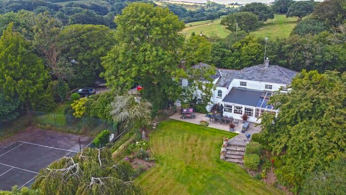 4 Bedroom Property For Sale In Idless, Truro, TR4