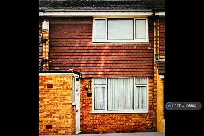 2 Bedroom Terraced House To Rent In Rushdean Road, Rochester, ME2