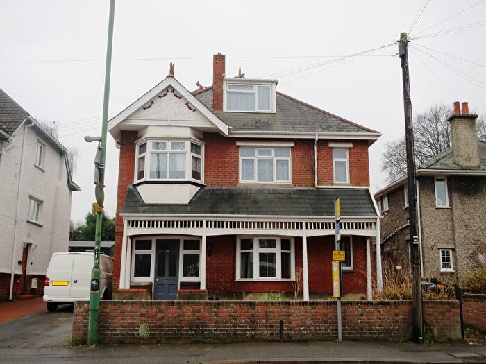 7 Bedroom Detached House To Rent In Talbot Road, Winton, Bournemouth, BH9