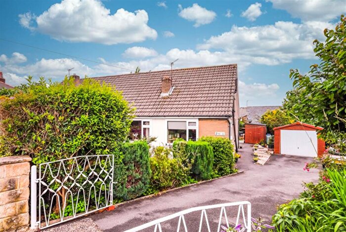 2 Bedroom House For Sale In Oaks Green Mount, Brighouse, HD6