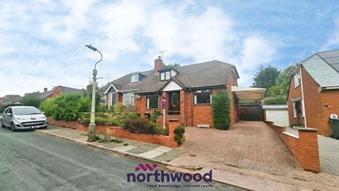 2 Bedroom Bungalow For Sale In Elmdon Close, Pennsylvania, Exeter, EX4