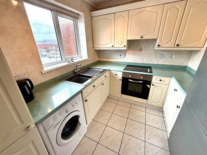 2 Bedroom Flat For Sale In Ambassador House, Marina, Swansea, SA1