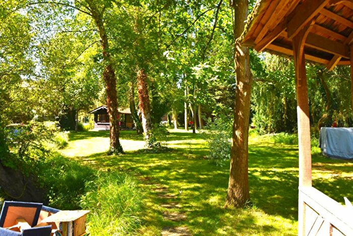 2 Bedroom Apartment To Rent In The Riverbank, Clewer Court Road, Windsor, Berkshire, SL4