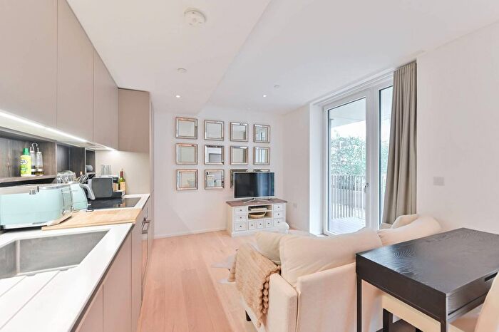 1 Bedroom Flat For Sale In Coda Residence, Battersea, London, SW11