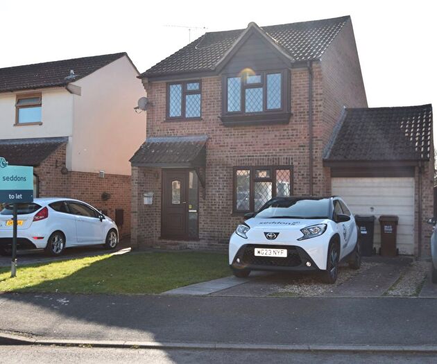 3 Bedroom Detached House To Rent In Chestnut Drive, Willand, Cullompton, Devon, EX15