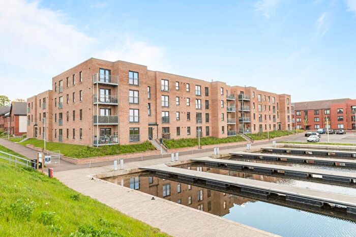 2 Bedroom Flat For Sale In Canal View, Winchburgh, EH52