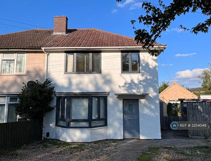 3 Bedroom Semi-Detached House To Rent In Howard Road, Cambridge, CB5