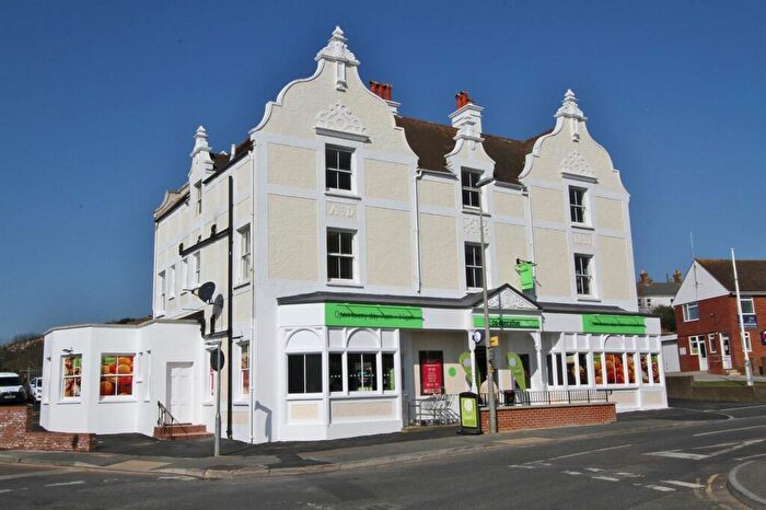 2 Bedroom Flat To Rent In Harbourside Inn, Fort Road Newhaven East Sussex, BN9