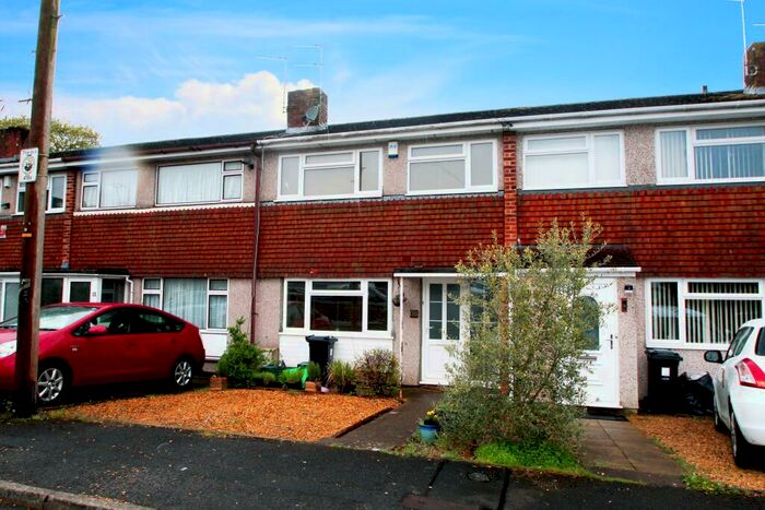 3 Bedroom House To Rent In Dormer Close, Coalpit Heath, Bristol, BS36