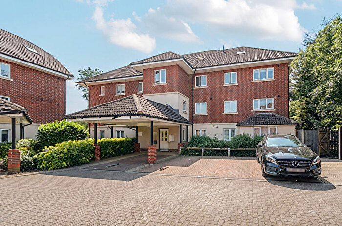 2 Bedroom Flat For Sale In Eastnor Road, New Eltham, SE9