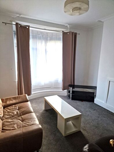 3 Bedroom Terraced House To Rent In Archer Road, Sheffield, S8