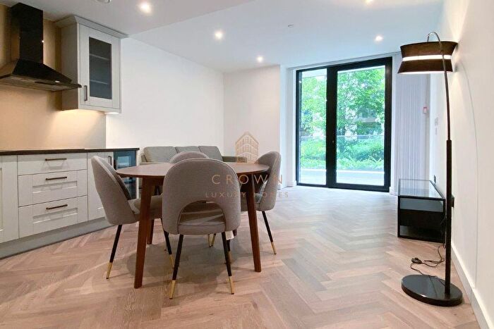 1 Bedroom Flat To Rent In Merino Gardens, London, E1W