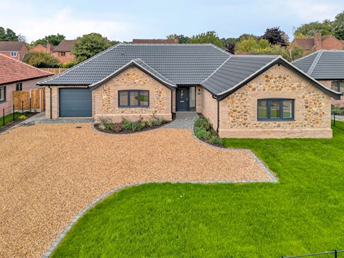 3 Bedroom Detached Bungalow For Sale In Shrubland Drive, Beetley, NR20