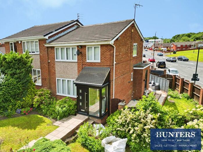 3 Bedroom Semi-Detached House For Sale In Wilden Court, Silksworth, Sunderland, SR3