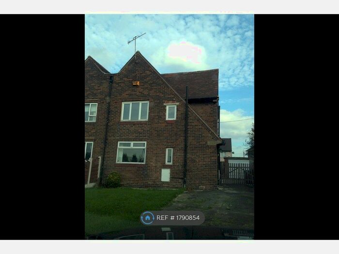 3 Bedroom Semi-Detached House To Rent In Adlington Road, Sheffield, S5