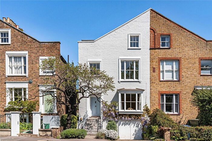 6 Bedroom Semi Detached House For Sale In Castlebar Road, London, W5