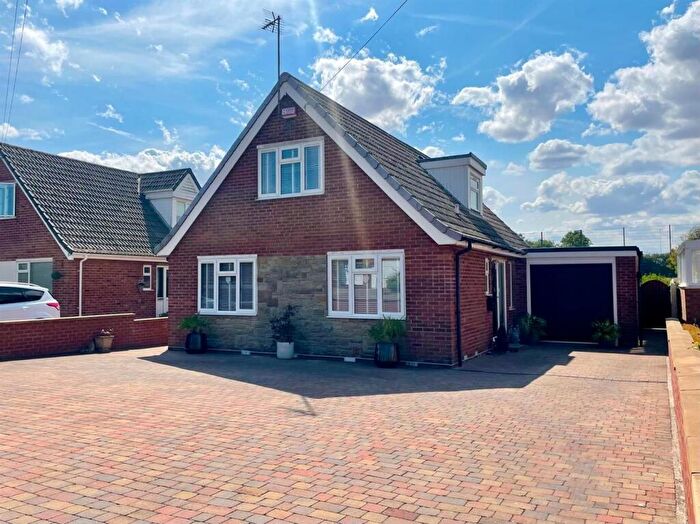 3 Bedroom Detached House For Sale In Ashcourt Drive, Hornsea, HU18