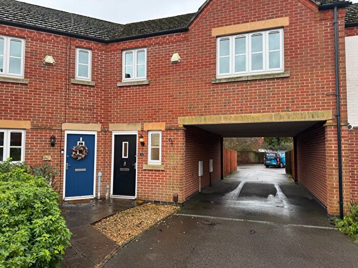 3 Bedroom Town House To Rent In Eaton Drive, Rugeley, WS15