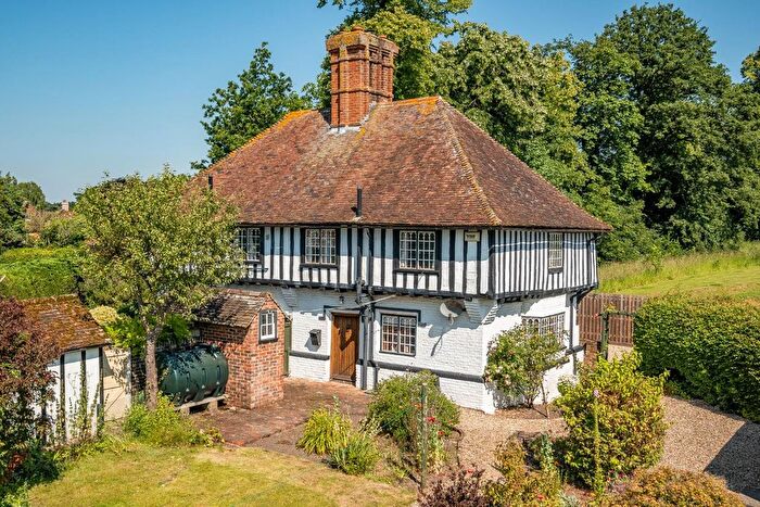 3 Bedroom Semi-Detached House For Sale In The Street, Willesborough, Ashford, TN24