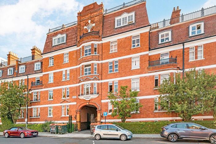 2 Bedroom Flat For Sale In Avonmore Gardens, West Kensington, W14