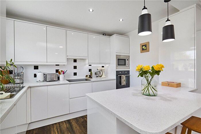 2 Bedroom Apartment For Sale In Regency Court, Ilkley, West Yorkshire, LS29