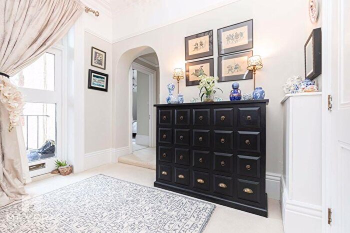 1 Bedroom Flat To Rent In Brinklea, Wimborne Road, Bournemouth, BH2