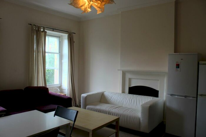 6 Bedroom Flat To Rent In Bellevue, Bristol, BS8