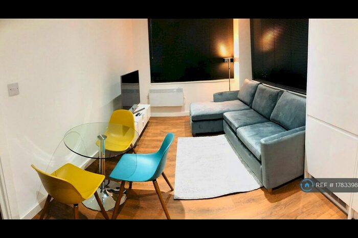 1 Bedroom Flat To Rent In Westmoreland House, Goring-By-Sea, Worthing, BN12