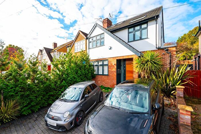 5 Bedroom Property For Sale In Southwood Drive, Surbiton, KT5