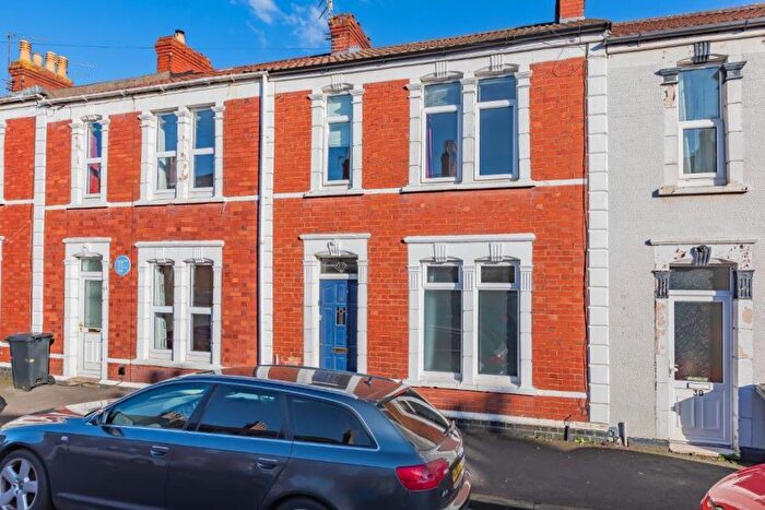 3 Bedroom Terraced House To Rent In Priory Road - Shirehampton, BS11