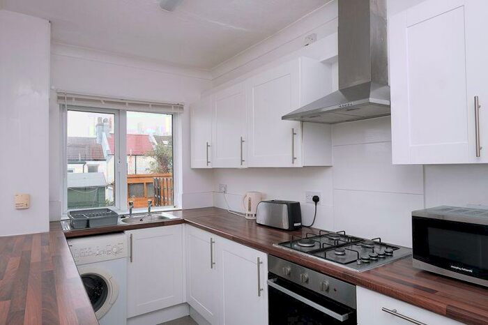 3 Bedroom Terraced House To Rent In Redvers Road, Brighton, BN2