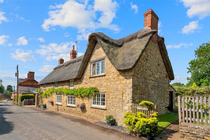 3 Bedroom Detached House For Sale In Weston, Towcester, NN12