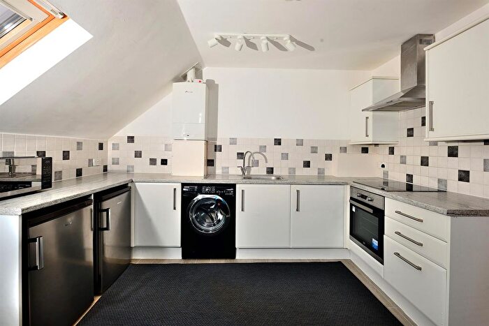 1 Bedroom Flat To Rent In St. Swithuns Road South, Bournemouth, BH1