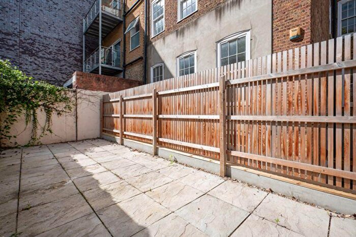 1 Bedroom Flat To Rent In Broadway, Stratford, E15