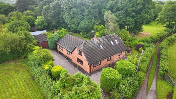5 Bedroom Detached House For Sale In Pant Hyfryd, Cymau, LL11