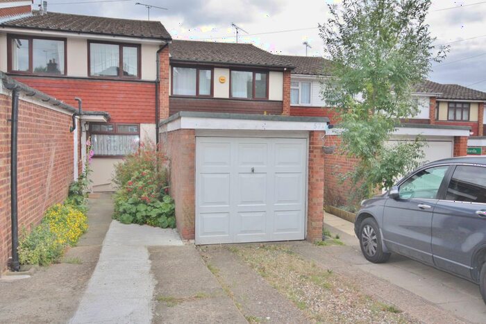 3 Bedroom Terraced House To Rent In Coval Lane, Chelmsford, CM1