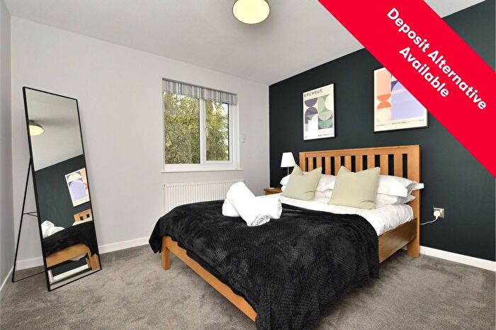 2 Bedroom Maisonette To Rent In Park View Road, Redhill, Surrey, RH1