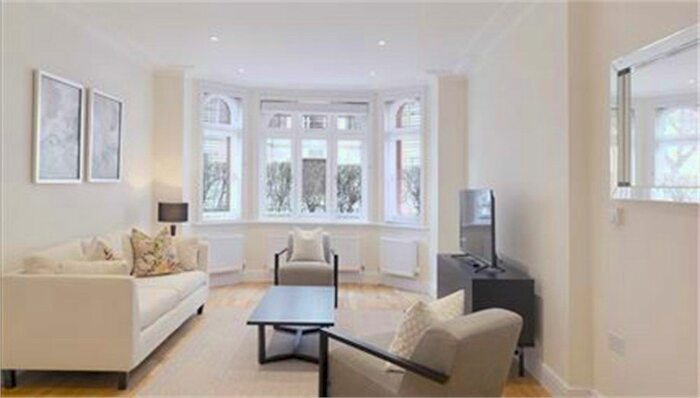 3 Bedroom Flat To Rent In Hamlet Gardens, London, W6