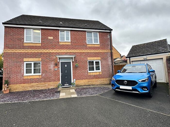 3 Bedroom Detached House For Sale In Ffordd Y Glowyr, Betws, Ammanford, Carmarthenshire., SA18
