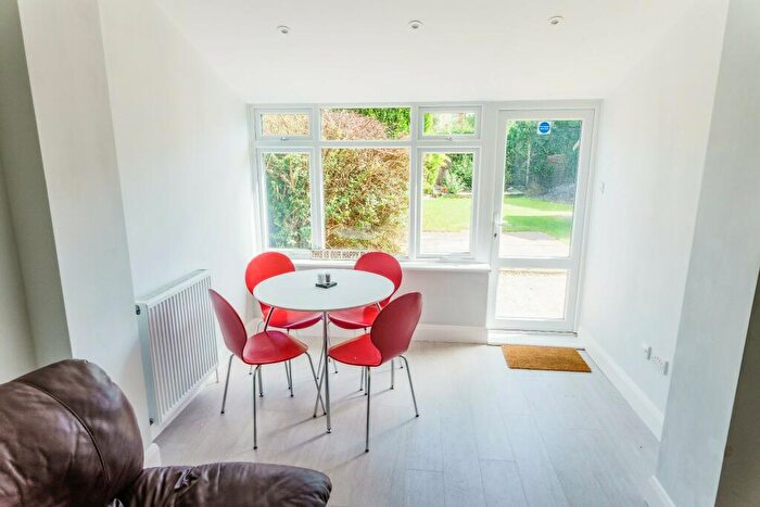 5 Bedroom Detached House To Rent In Student House On Stanfield Road, BH9