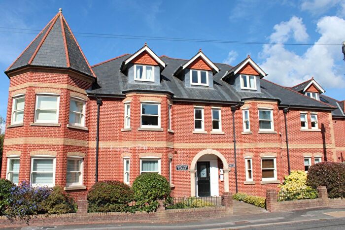 3 Bedroom Penthouse To Rent In Quoyne Court, Romsey, SO51