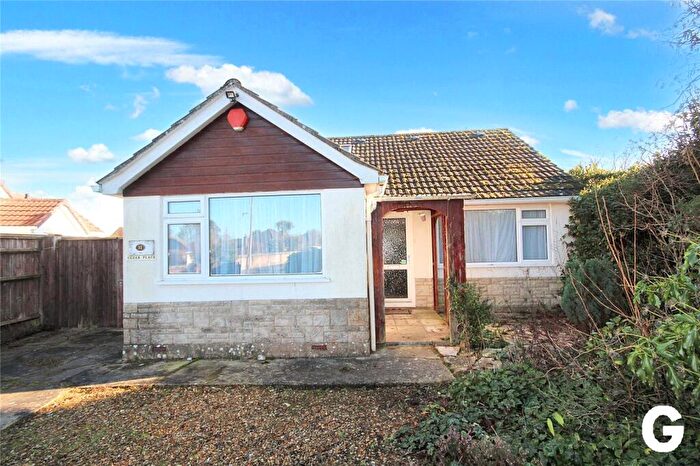 3 Bedroom Detached House For Sale In Fieldway, Ringwood, Hampshire, BH24