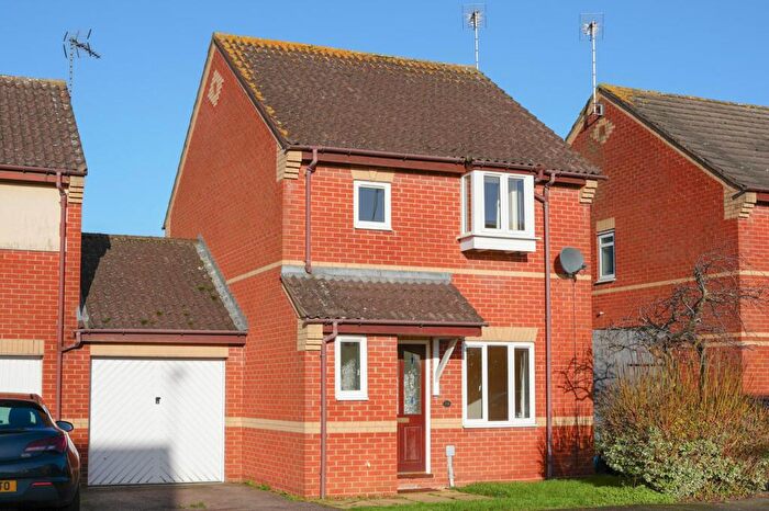 3 Bedroom Detached House For Sale In Hartland Drive, Market Harborough, LE16