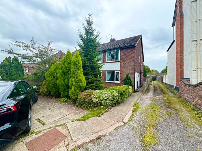 2 Bedroom Maisonette To Rent In Solihull Road, Shirley, B90